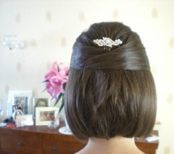 Bridesmaid Short Hair Half Up