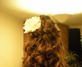 Bridal Hair Curls Half Up
