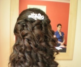 Bridal Hair Curls Half Up