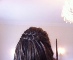 Bridal Waterfall Pleat