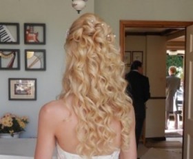 Bridal Curls Half Up