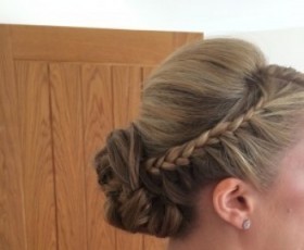 Brida Low Detailed Bun