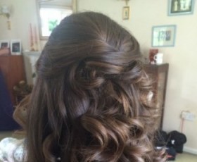 Bridal Curls Half Up