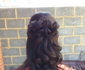 Bridesmaid Half Up